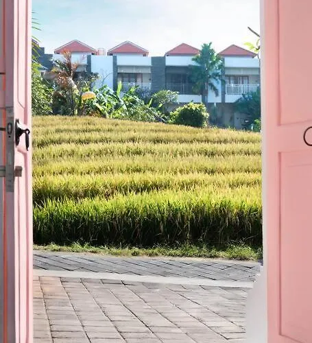 Amazing 3 Bdr In Ultimate Location * Canggu
